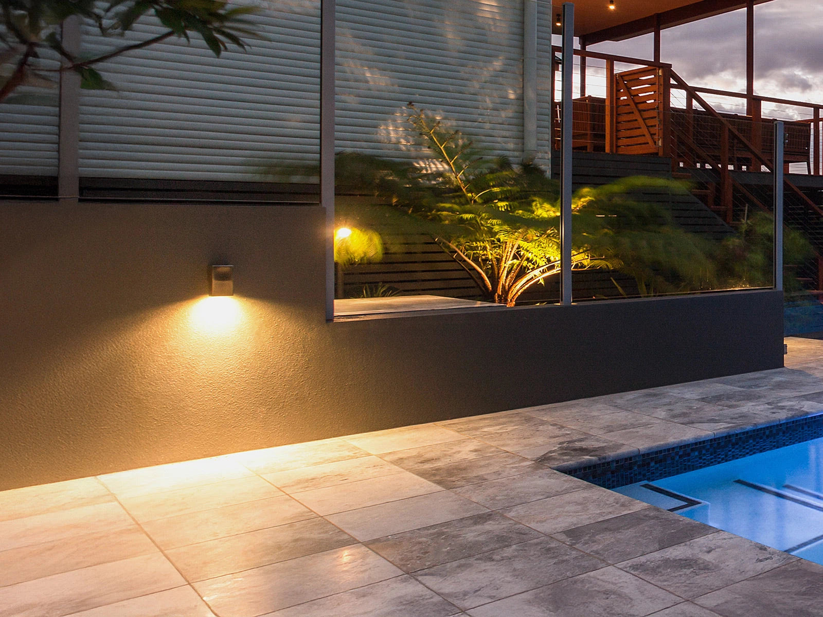 Outdoor Wall Lights and Retaining Wall Lights
