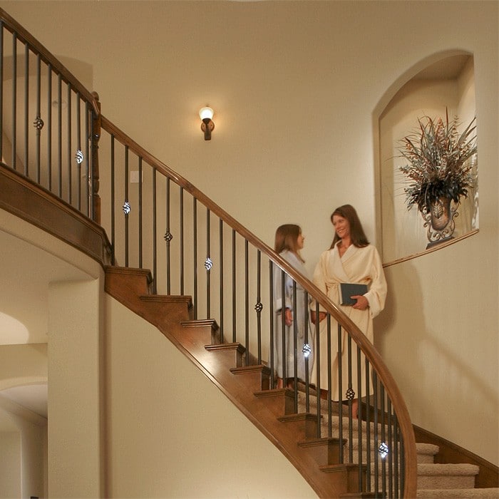 Round Single Basket Baluster with LED Lights