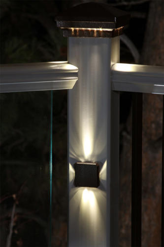 DEKOR's new deck light, the Elite Post Lamp